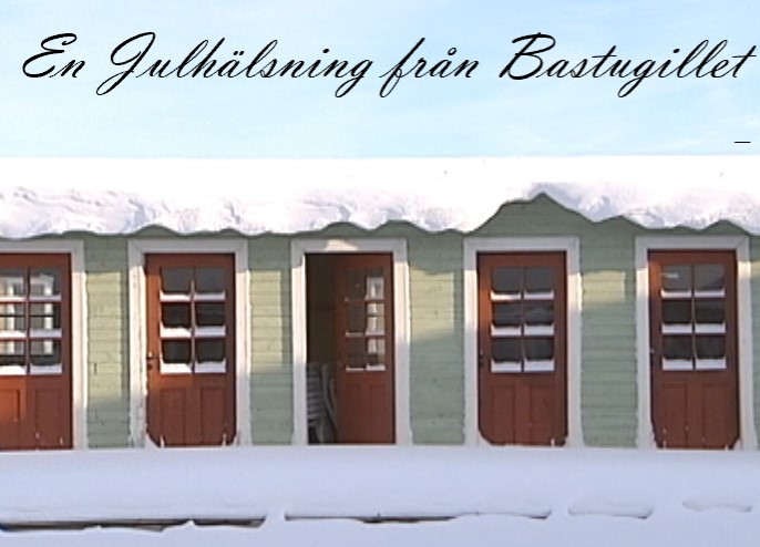 Vinterbild med snö på taket till badhytterna på kallis och texten Julhälsning från Bastugillet